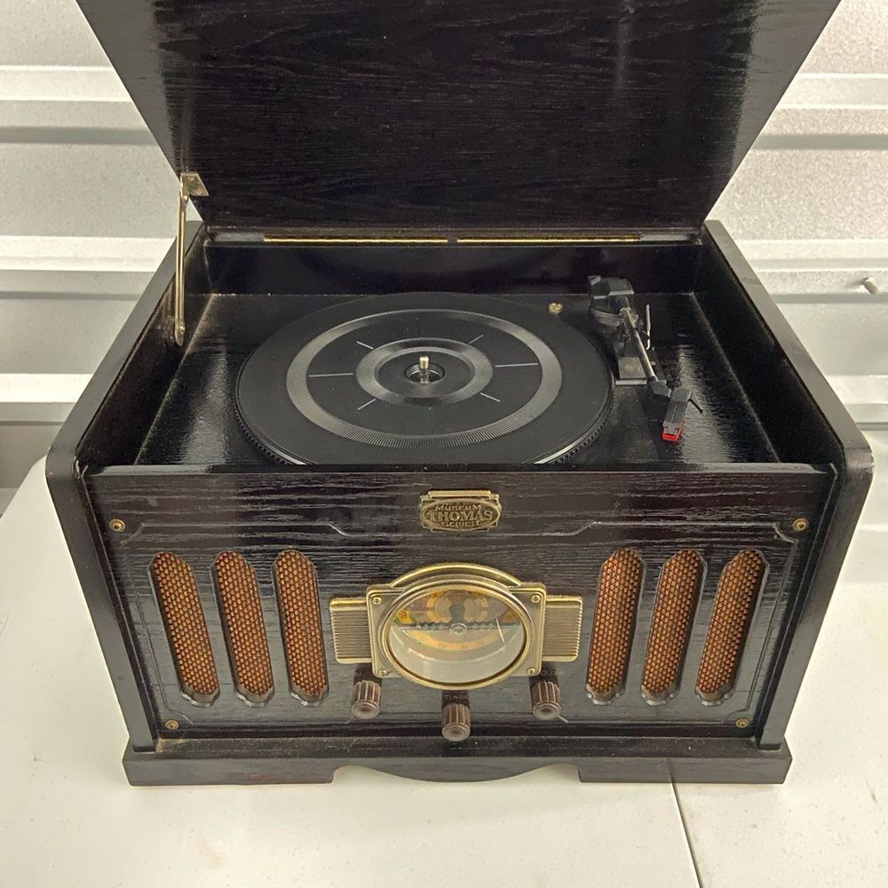 Vintage Black and Gold Car Audio System